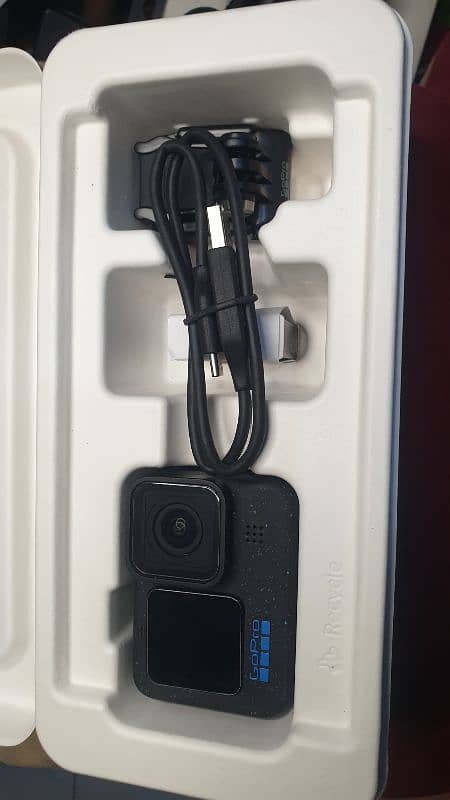 gopro hero 12 slight used 1