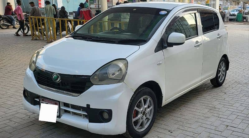 Daihatsu Mira 2014 0