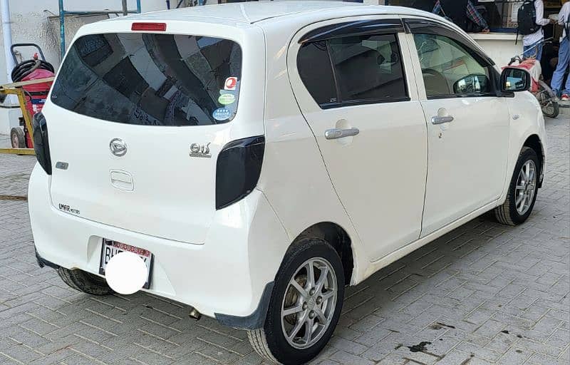 Daihatsu Mira 2014 1