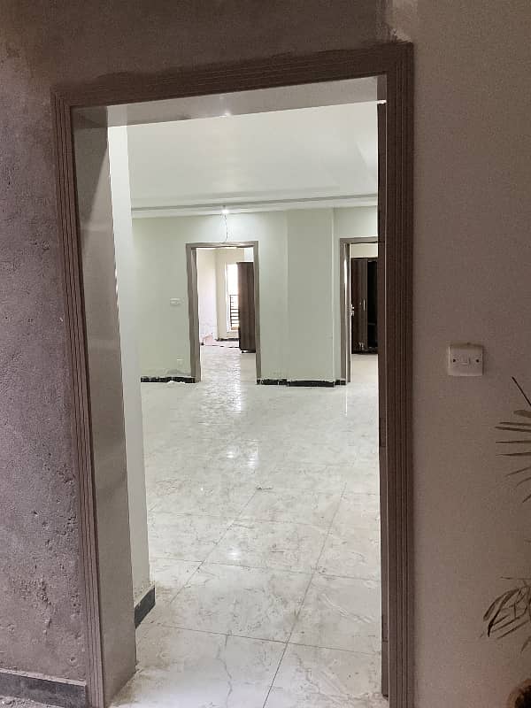 2 Bed For Sale in Gulberg D markaz 1