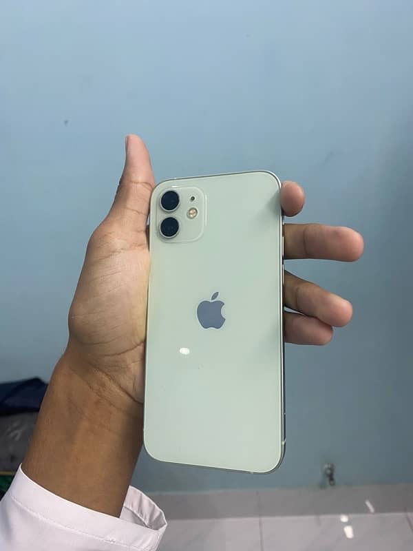 Iphone 12 jv 64 gb green 85 BH 2