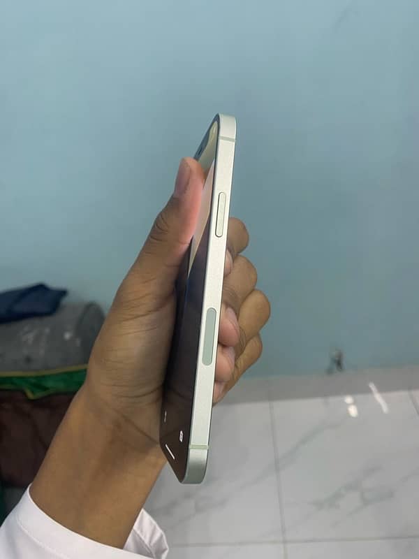 Iphone 12 jv 64 gb green 85 BH 3