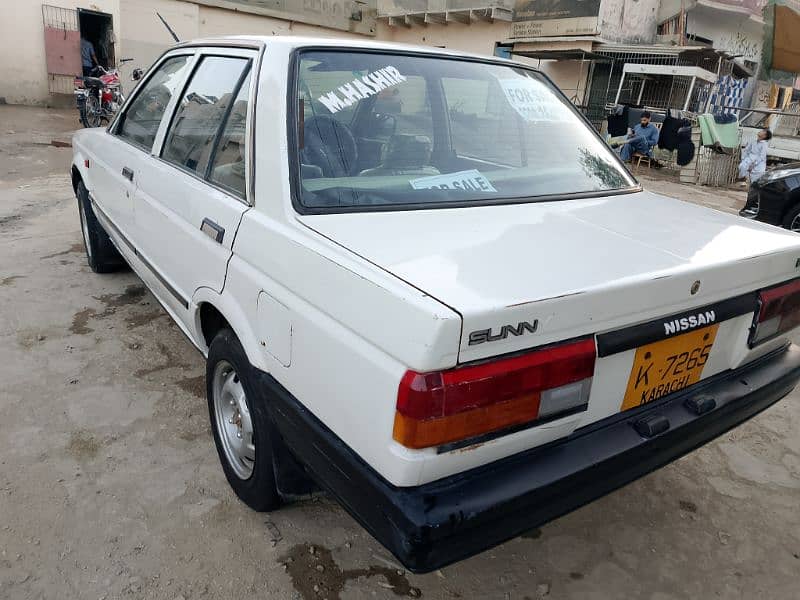 Nissan Sunny 1987 5