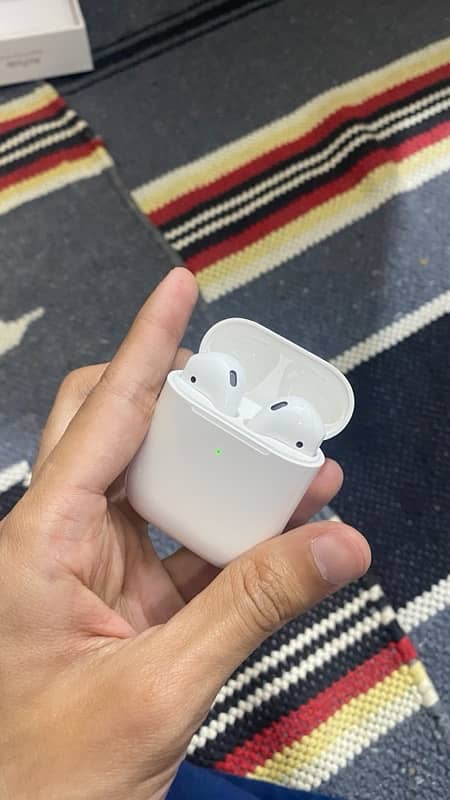 AirPods A1 2