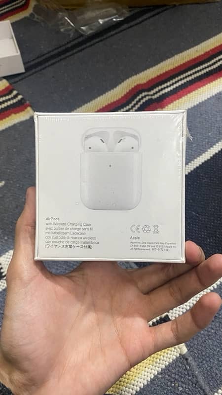 AirPods A1 4