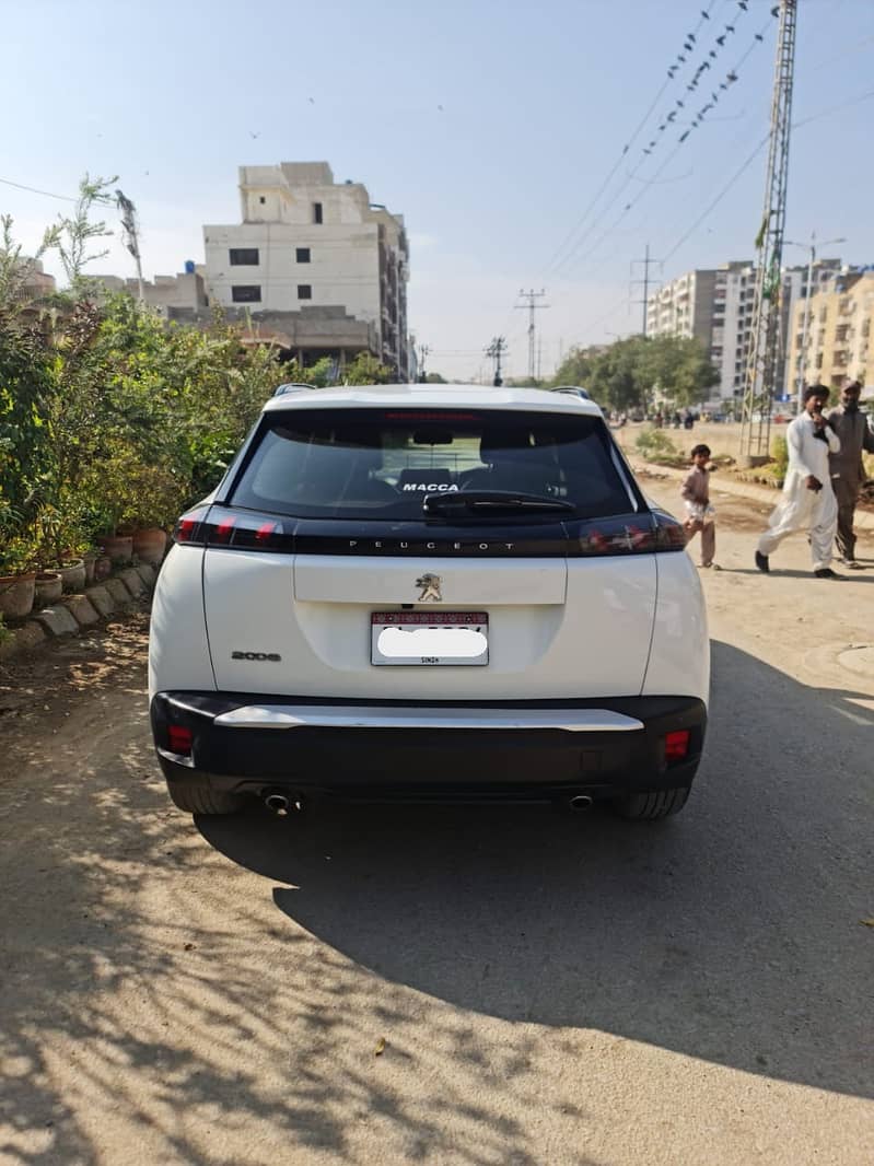 Peugeot 2008 Allure 2022 1