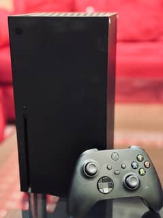 XBOX SERIES X 10/10 CONDITION!