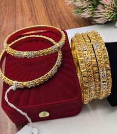 *Product Name*: Stylish Gold Plated Kara Bangles Set - 7 Pcs