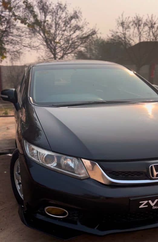 Honda Civic 2013 4