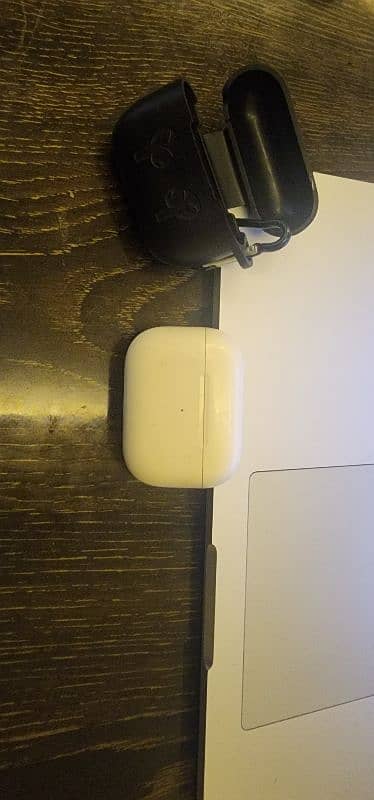 original apple airpods pro a2190 wireless charging 7