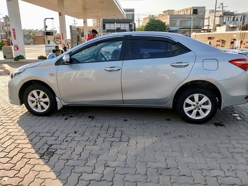 Toyota Corolla Altis 2015 2