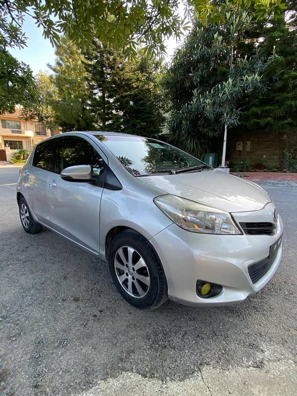 Toyota Vitz 2013 5