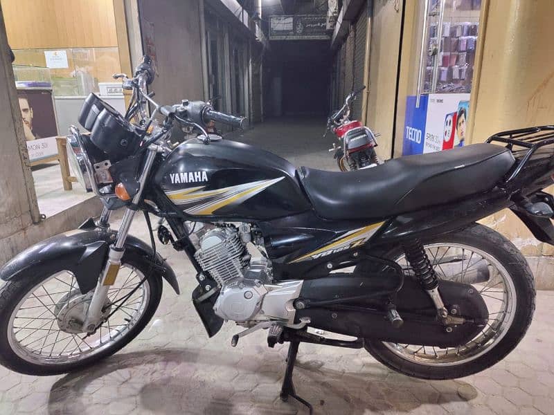 Yamaha YB7 125 for urgent sale 3