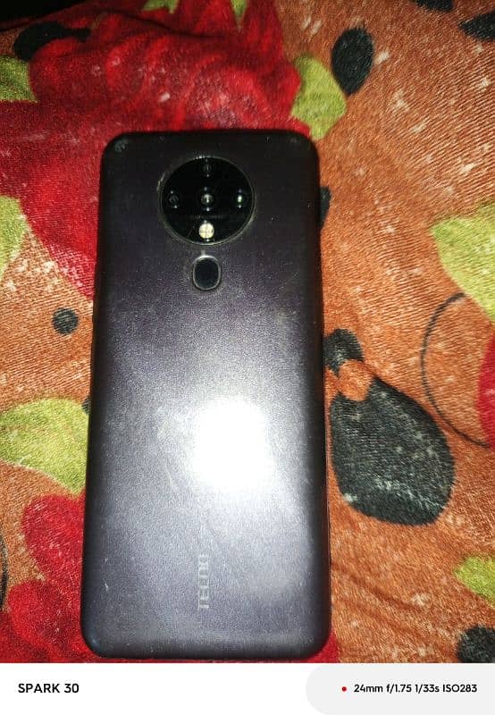 Tecno spark 6 1