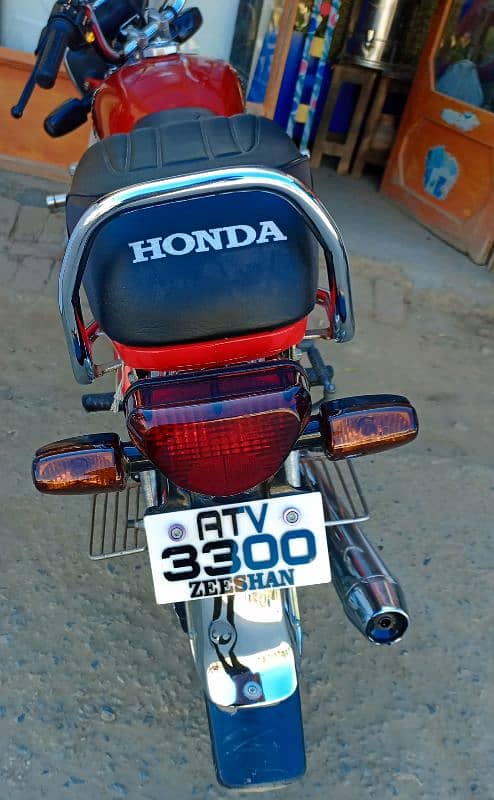 Honda CD 70 Model 2023/24 6