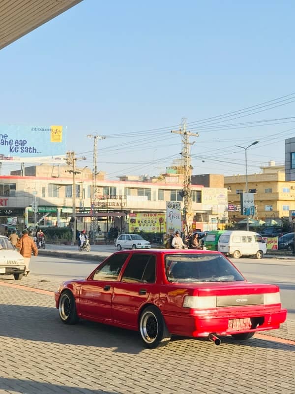 Honda Civic 1987 3