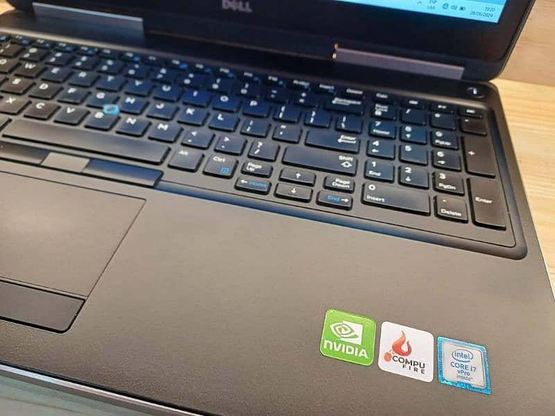 4GB Nvidia • i7-6th (H Processor) • 16GB/256GB SSD 4