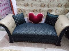 we make all kind of furniture sofa set corner set bedroom chairs .