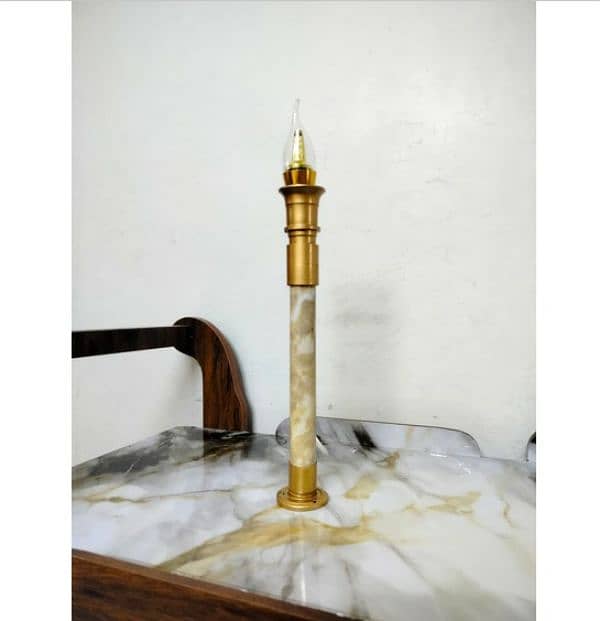 candle style table lamp (with bulb) 0