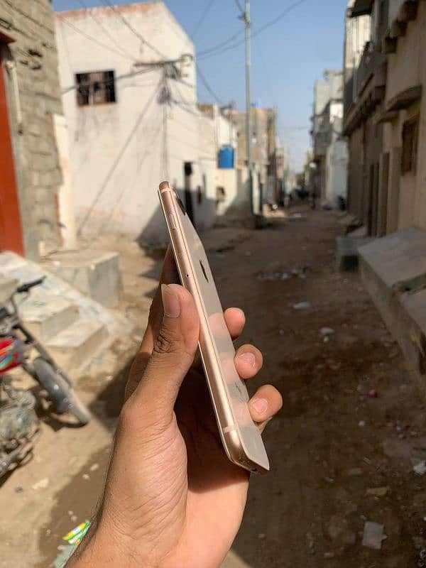 available iphone 8plus 4