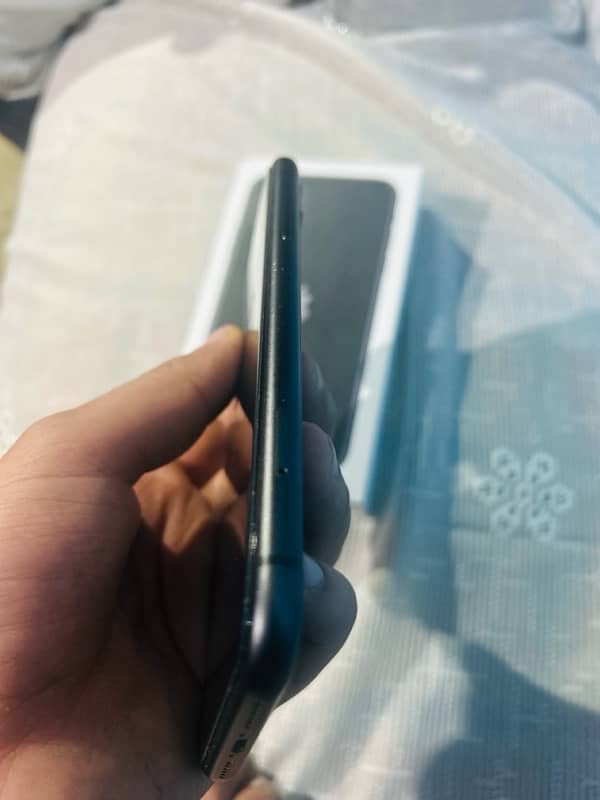 iPhone 11 nonpta 64 gb 2