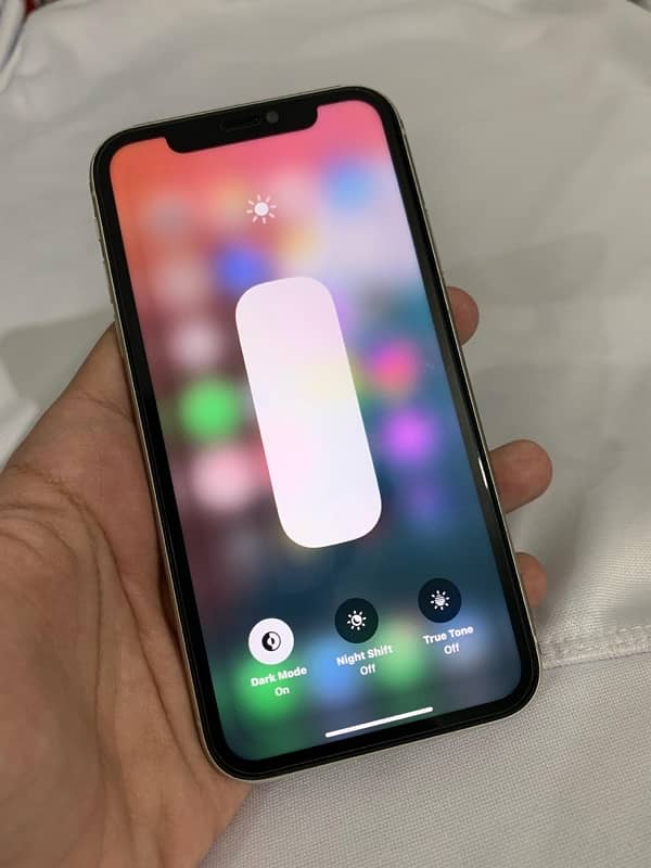 IPHONE 11 FACTORY UNLOCKED 3