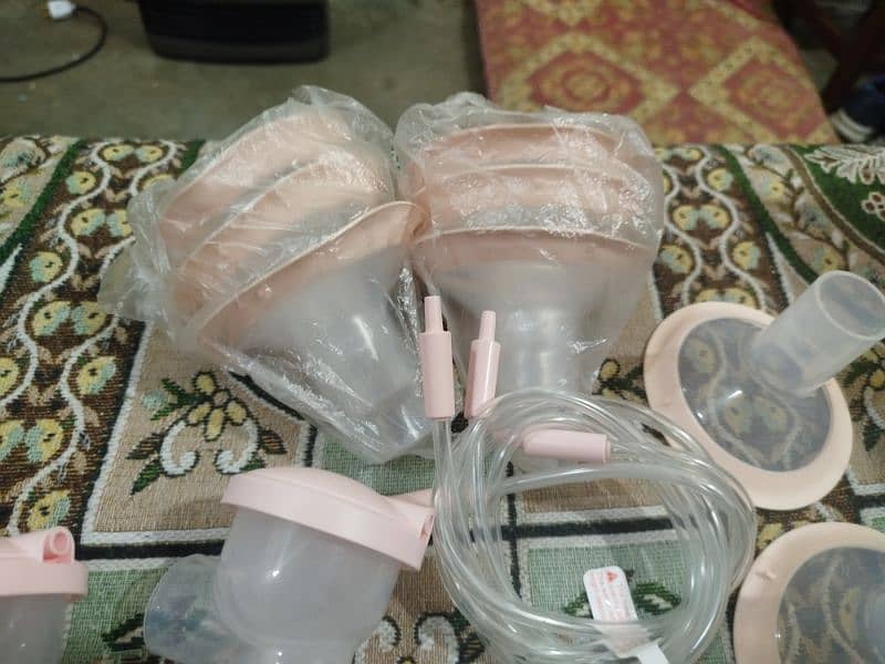 NCVI Double Electric Breast Pump 8782, Breast Pumps 7