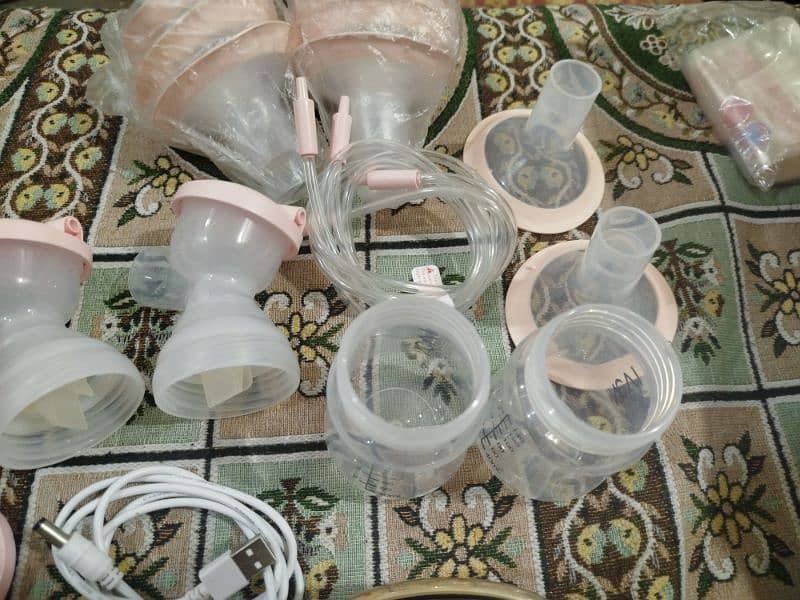 NCVI Double Electric Breast Pump 8782, Breast Pumps 11