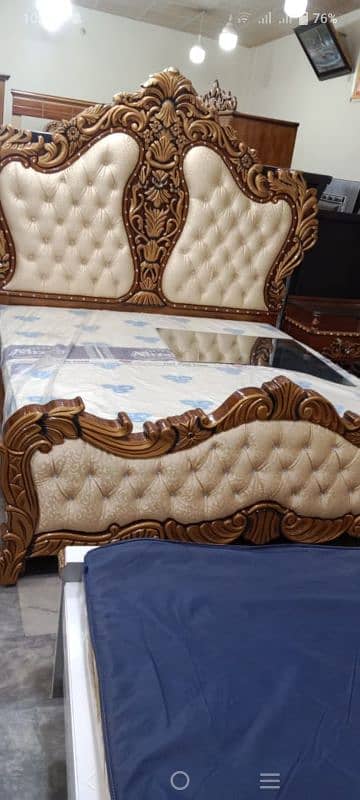 03224292700 Bed dressing side tables dewan new condition 6 month use ( 3