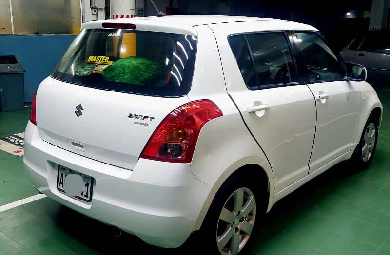 Suzuki Swift 2021 Automatic 2