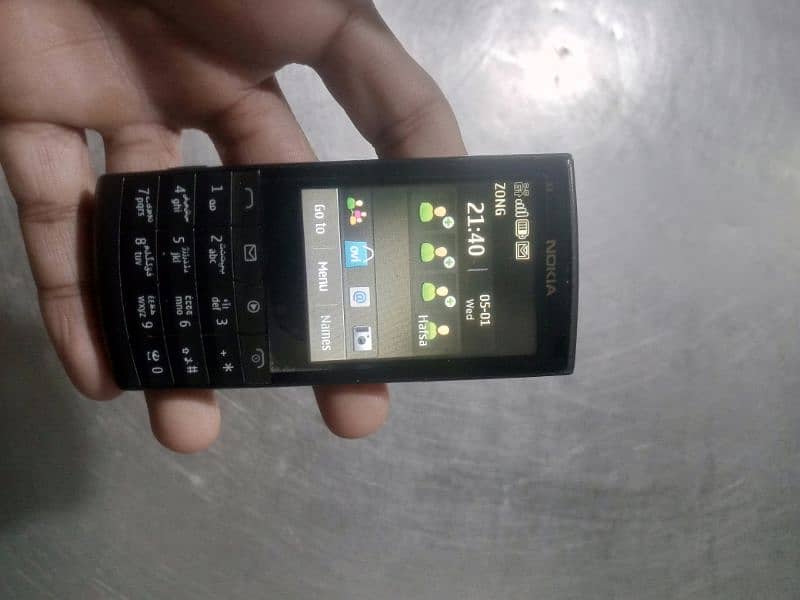 Nokia x3 02 0