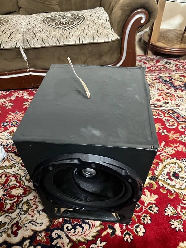 kenwood high bass  woofer and RBX amplifier for cars 4