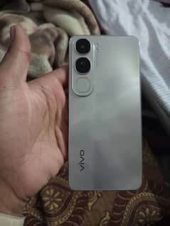 vivo y200