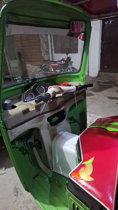 Auto Rickshaw New Asia 4