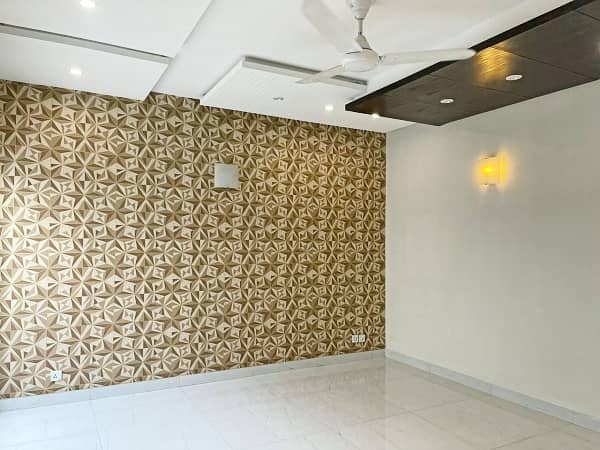 1 Kanal House Upper Portion For Rent in Phase 5 DHA Lahore Near All Facilities Prime Location 10