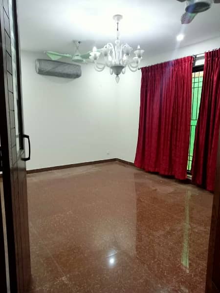 1 Kanal Lower Portion For Rent with Upper Lock in DHA Phase 1 Lahore Prime Location 10