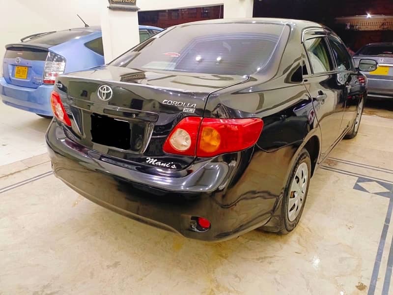 Toyota Corolla XLI 2010 Black 4