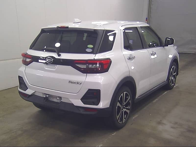 Daihatsu Rocky 2019 1