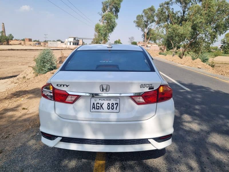 Honda City IVTEC 2022 17