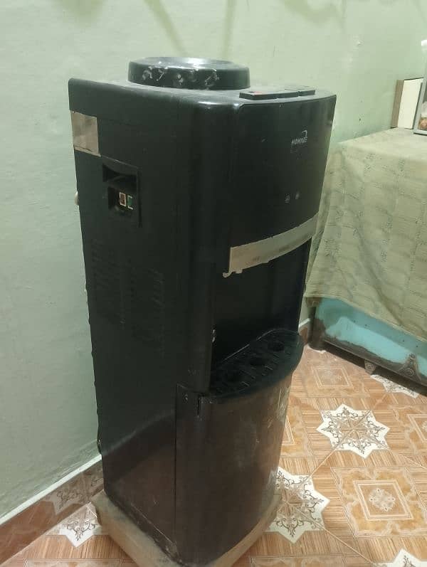 water dispenser 1