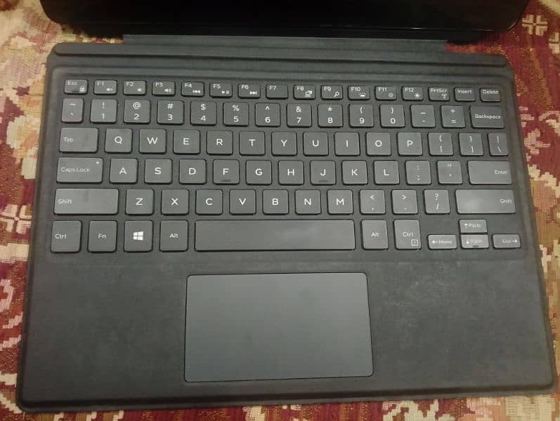 Dell Latitude 5285 Full touch laptop sim also runs 1