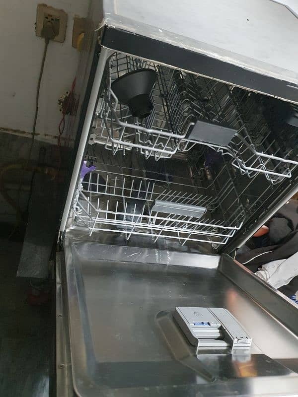 Dawlance DDW 1485 - inverter dishwasher 10