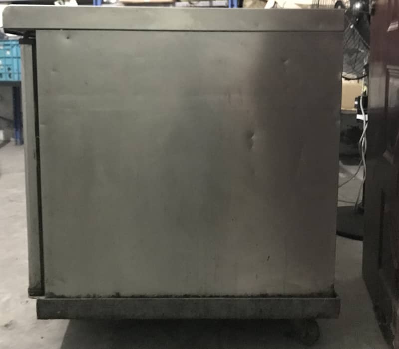 Imported freezer + chiller for sale in very good condition 4