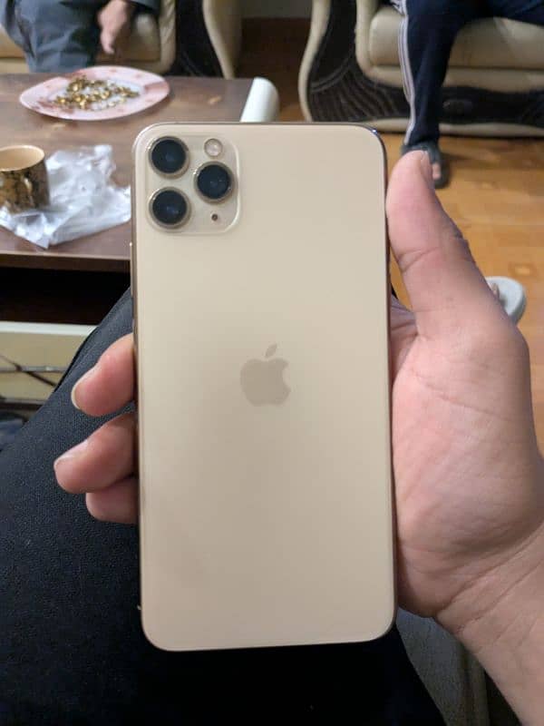 Iphone 11 pro Max ( Non Pta ) 0