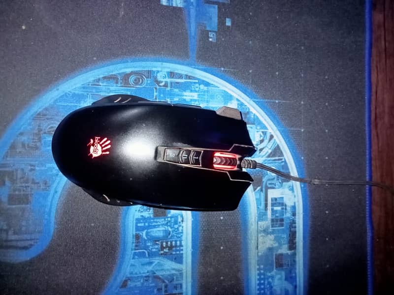 Bloody V9M Gaming Mouse 1