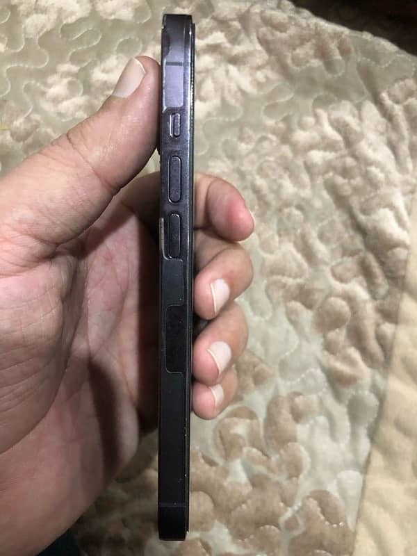 iPhone 14 Pro 128GB NON PTA LLA 5