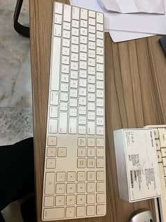 Apple keyboard 2ed  Model :A1843