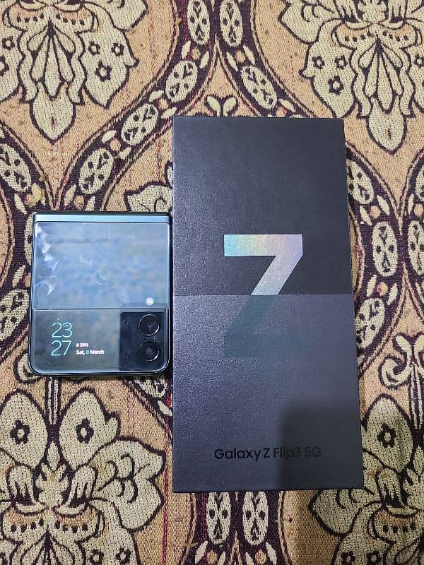 galaxy z flip3 5g non pta 8 gp ram 128gb mamuary 4