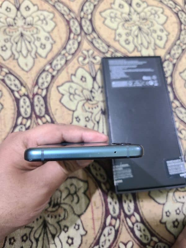 galaxy z flip3 5g non pta 8 gp ram 128gb mamuary 9