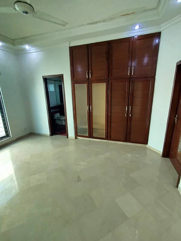 House For Rent In DHA Phase 4 Ideal Family Living 10